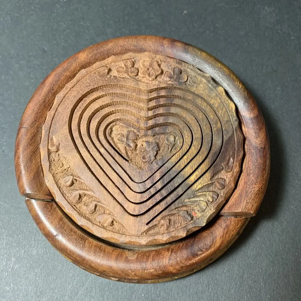 Collapsible  Wooden Basket Hand Carved Foldable Bowl Ornate Vintage Tramp Art - Picture 4 of 5